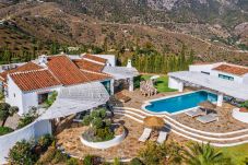 Villa in Canillas de Aceituno - Villa Monte Sereno - Luxe villa met adembenemend uitzicht